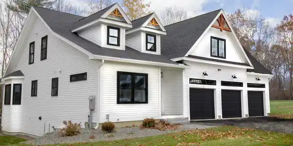 18 Little River Road
