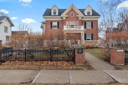 81 South Williams Street