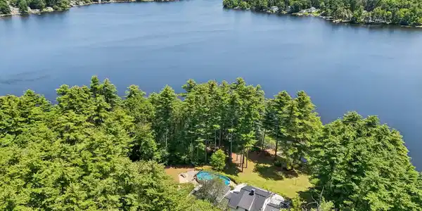 76 Holts Point Road