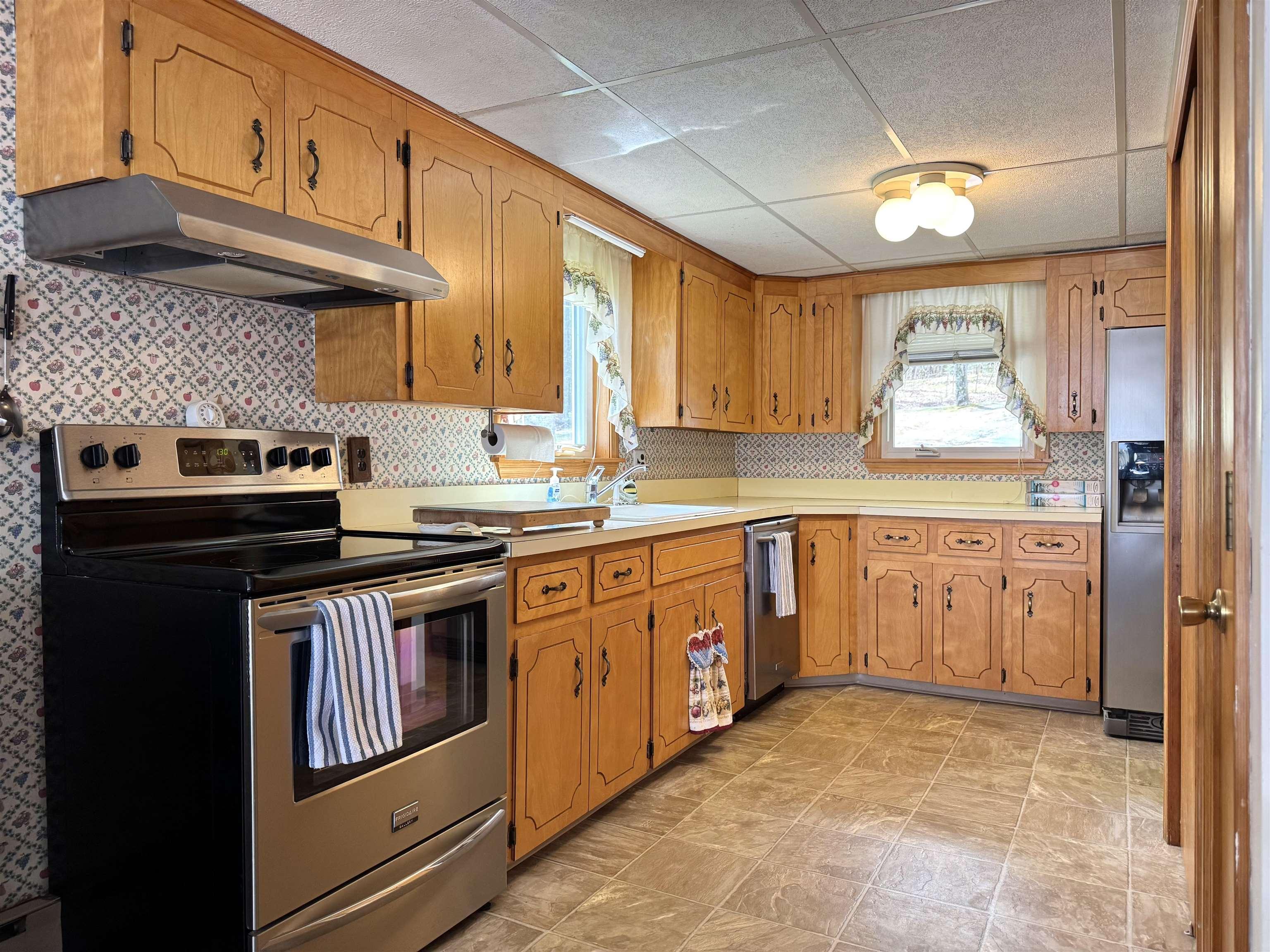 Image 4: Kitchen Image 4: Kitchen