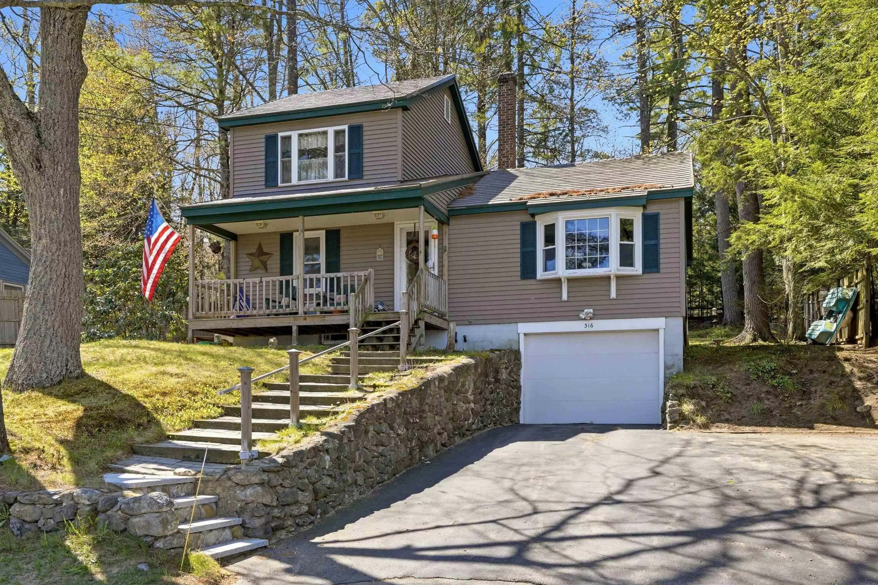 Image 1: Front of Home