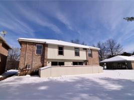 280 Ledgewood