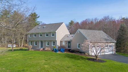 17 Baywood Drive