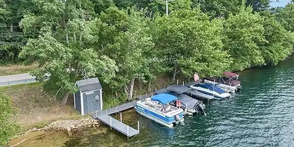 6 Winnisquam Shore