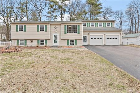 111 Red Oak Drive