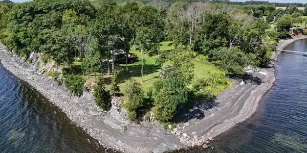 Image 4 Image 4