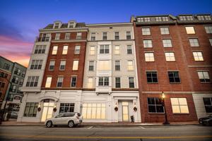 77 Hanover