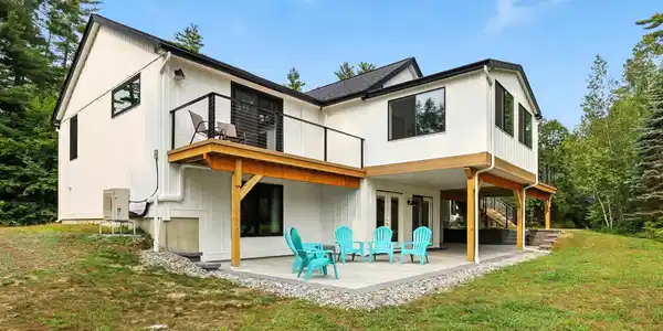 10 Pumphouse Road