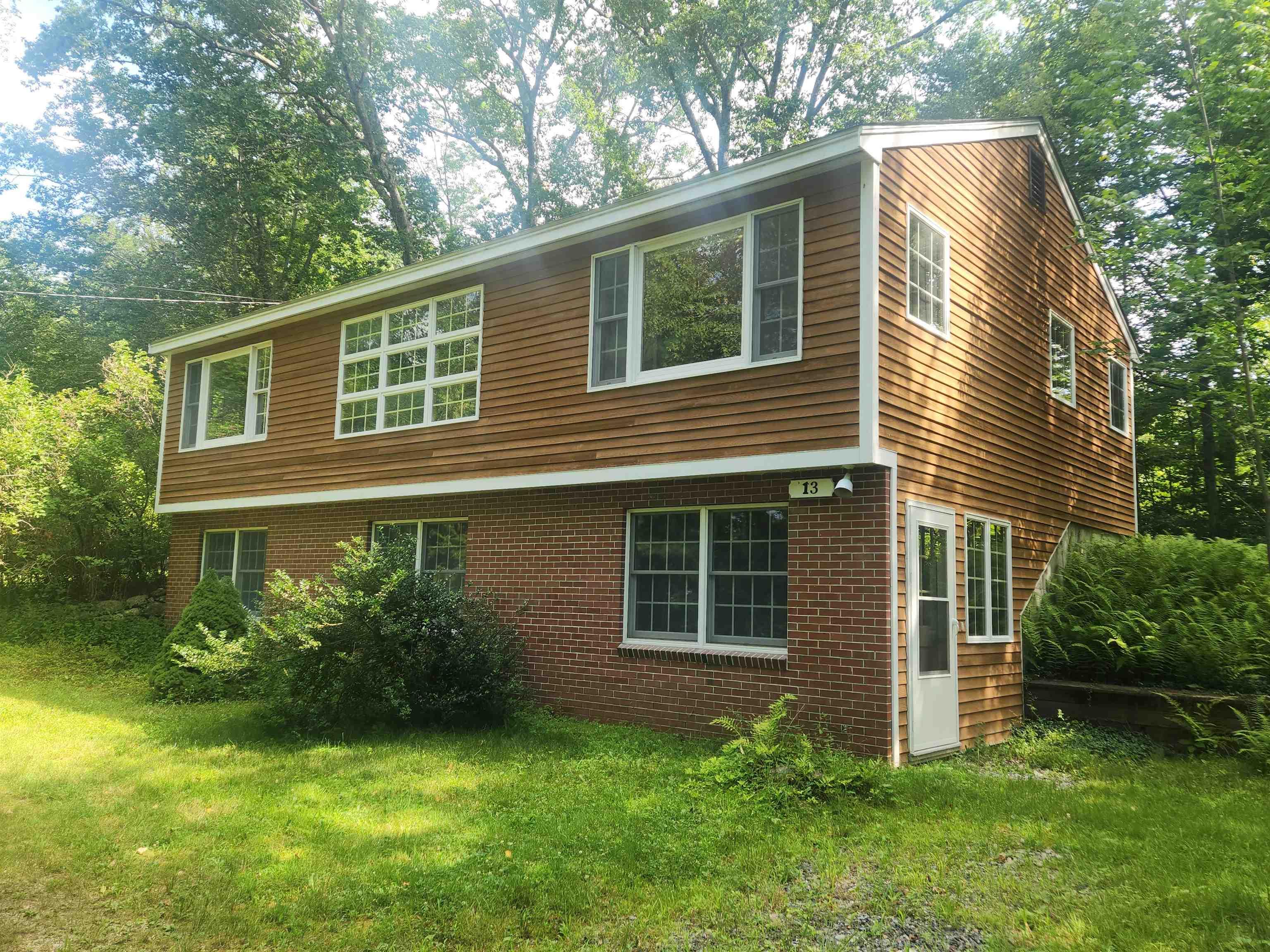Image 0: 2-3 Bedroom Home
