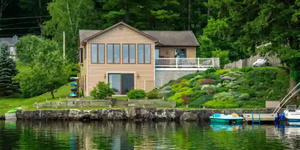 81 Lakewood Manor Road