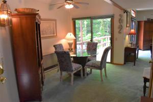 841 Cove