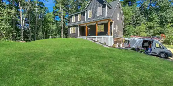 135 Shadow Lake