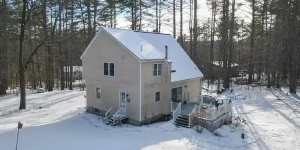 15 Trowbridge Drive