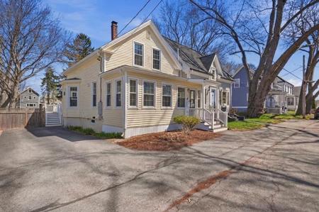 107 Stark Street