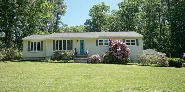 1 Marblehead Road