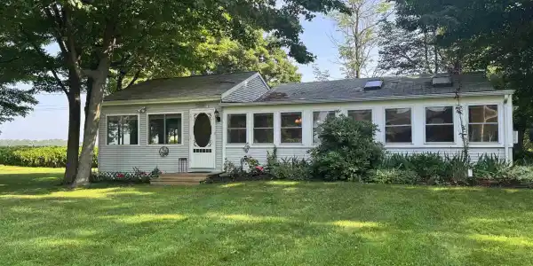 1926 Colchester Point Road