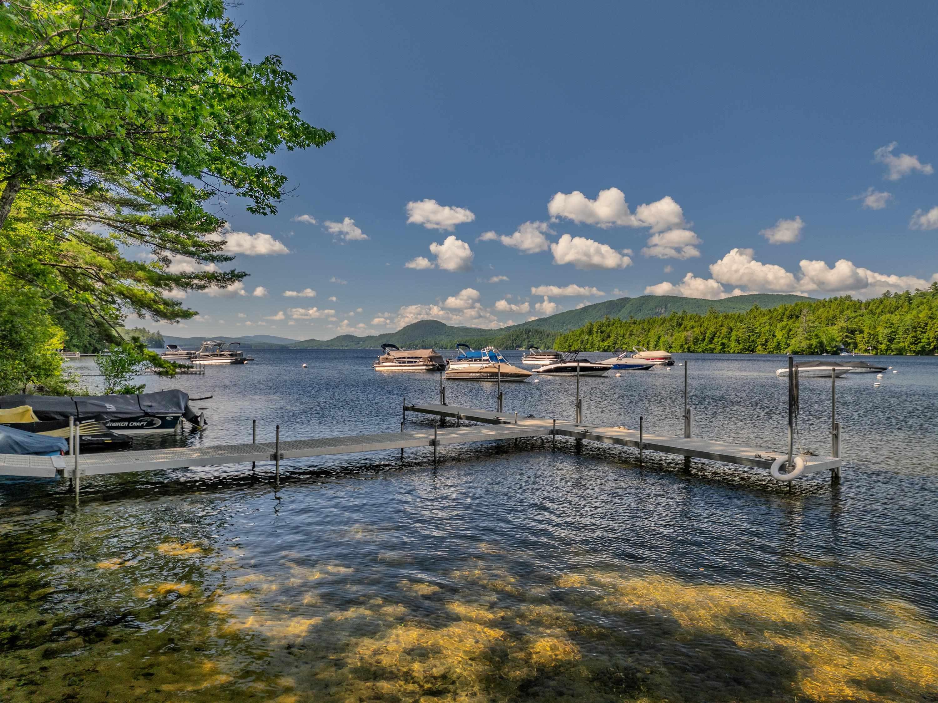 Image 4: Day dock for easy on and off loading Image 4: Day dock for easy on and off loading
