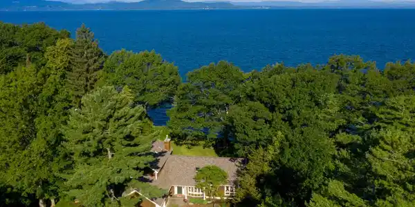 24 Sunset Cliff
