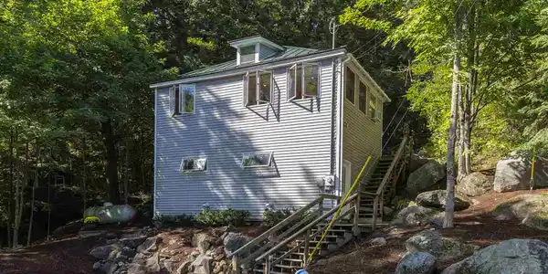 39 Newbury Heights
