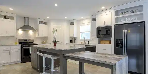 126 Davis Hill
