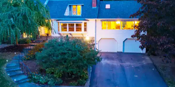 84 Deforest