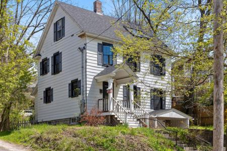418 Saint Paul Street