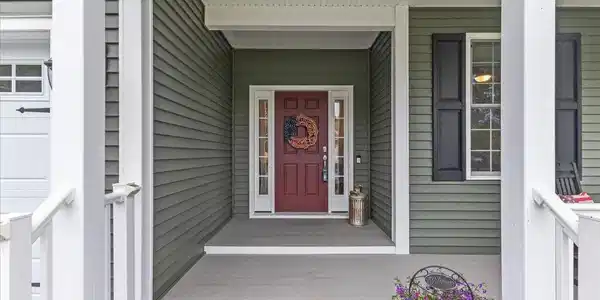64 Churchill Lane
