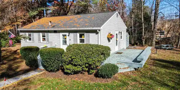 33 Chandler Brook