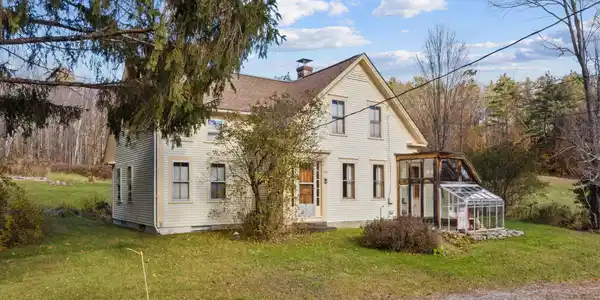 350 Lancaster Hill