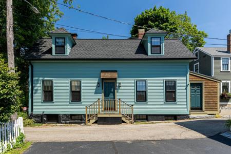 11 Walden Street