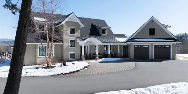105 Mariner Heights