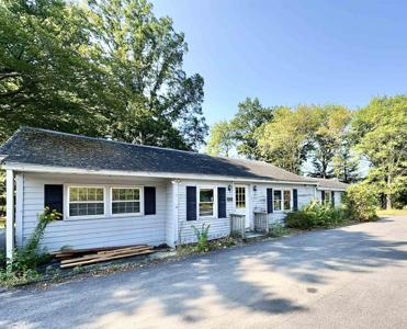 1563 1st NH Turnpike