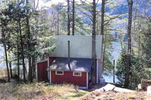 2496 Roy Mountain
