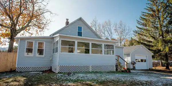 38 Webster Lake