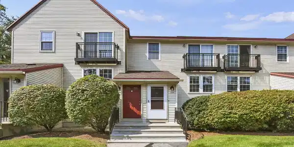 15 Colonial