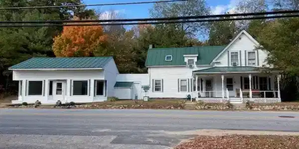 290 West Main