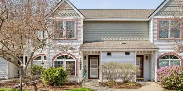 27 Northshore Drive