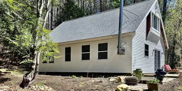 76 Arlene Drive