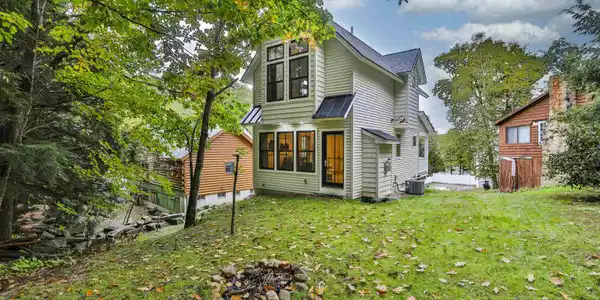 28 Wakeman Road