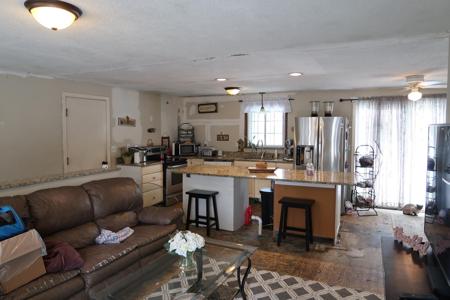 505 Gold Street