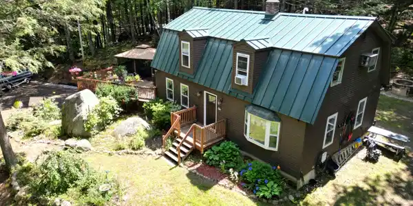 88 Lakeview Drive