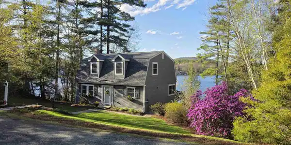 93 Algonquin Road