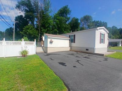 3 Daniels Drive