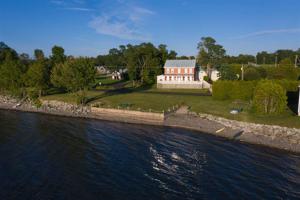 116 West Shore