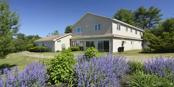 89 Ladd Hill