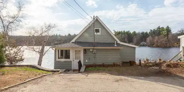 111 Shadow Lake
