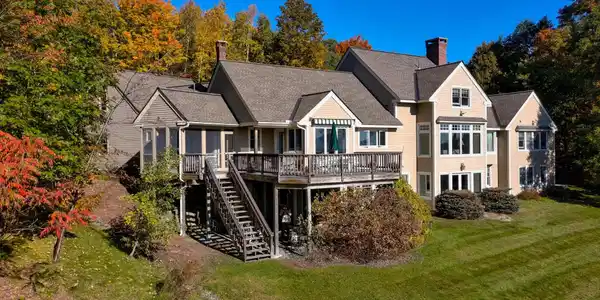 146 Browns Hill