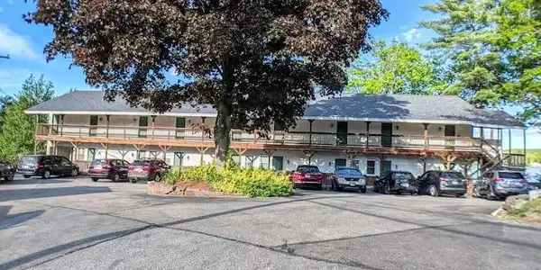 885 Laconia