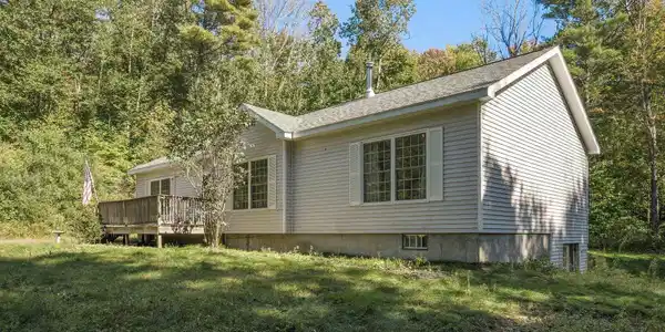 52 Halls Hill