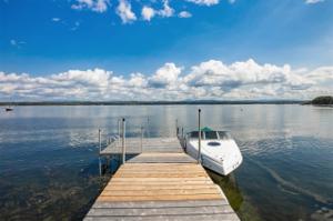 3735 Harbor